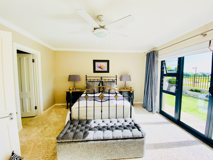 3 Bedroom Property for Sale in Country Club Western Cape